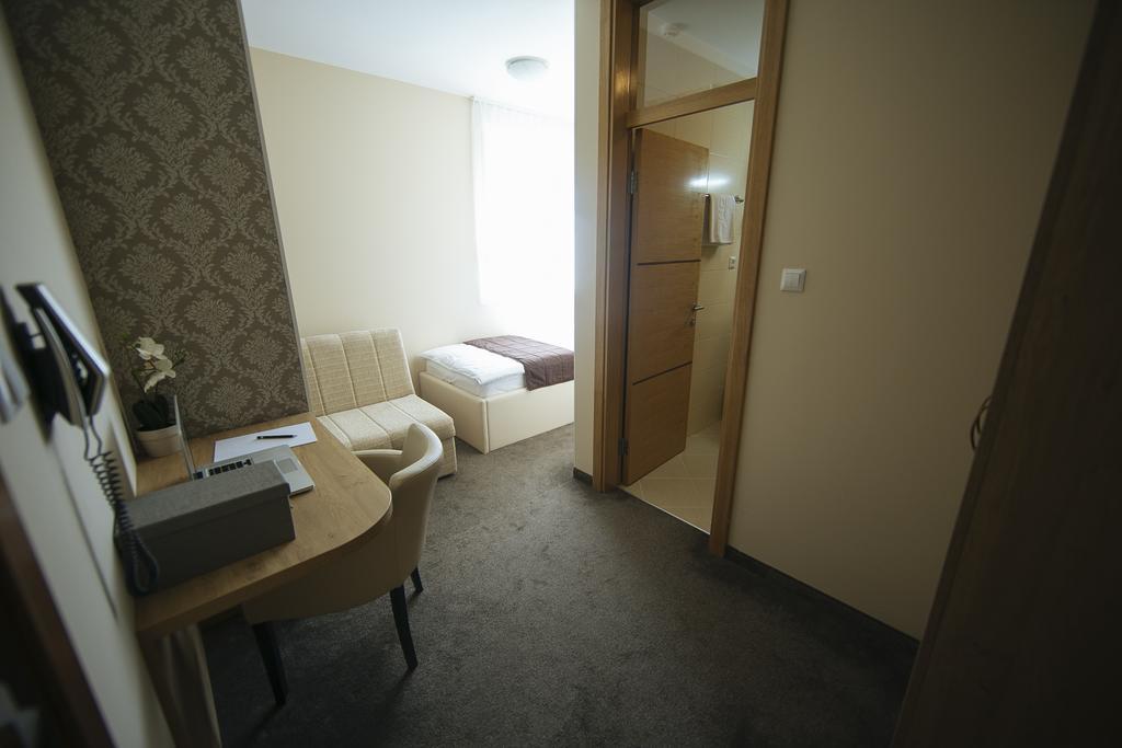 Hotel Banja Luka Room photo